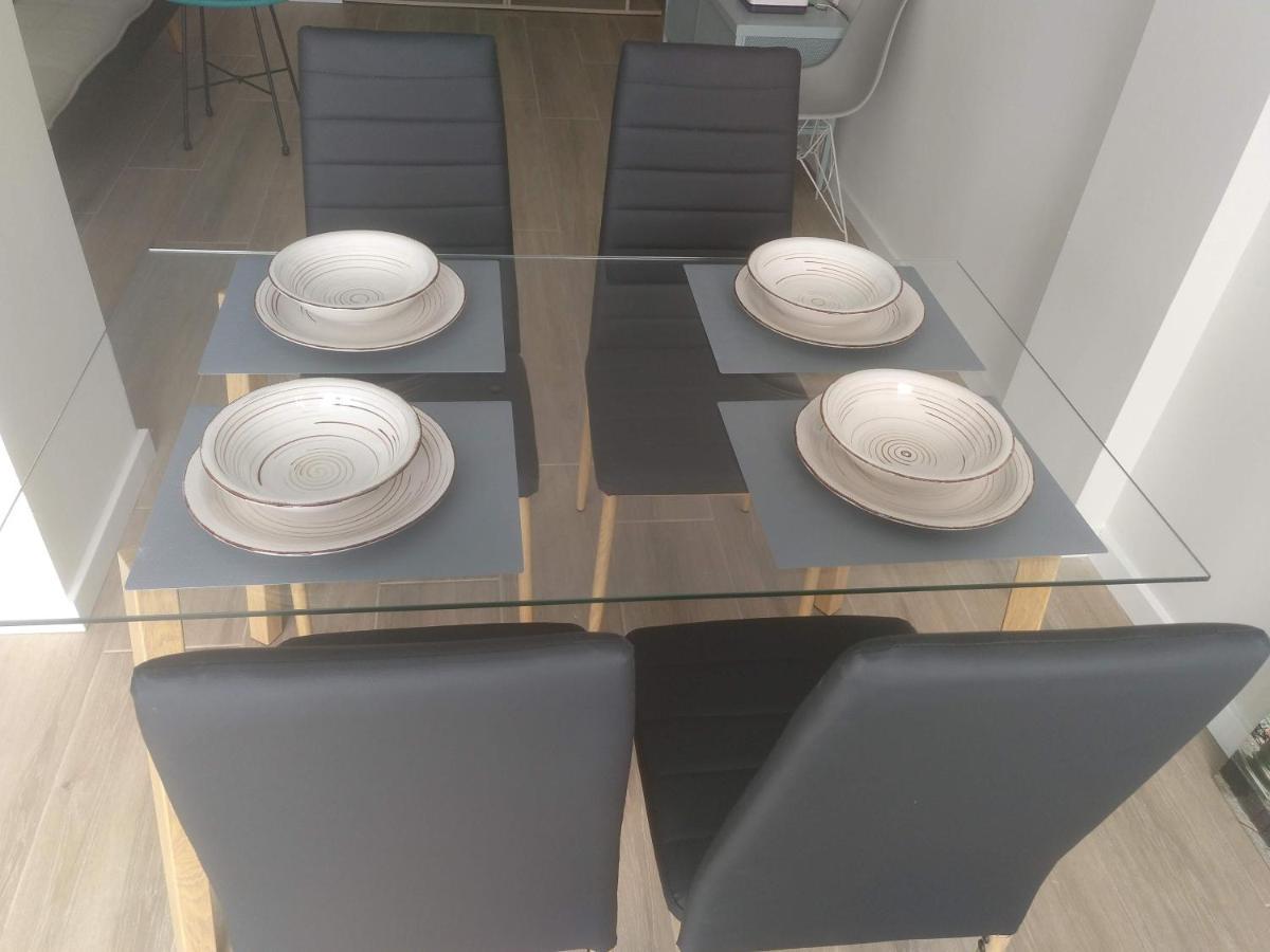 Apartamento Moderno De 70 Metros A 300 Metros De La Playa Валенсия Екстериор снимка
